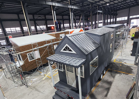 Casa minúscula pré-fabricada padrão australiana sobre rodas pronta para envio