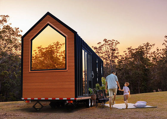 Casas pré-fabricadas de luxo Glamping Custom Casa pequena em rodas Para hotéis / acampamentos / aluguel
