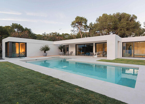 Casa pré-fabricada de família única com piscina e kits de estrutura de aço de calibre leve