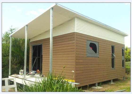 Austrália denomina os jogos pré-fabricados da casa, casa moderna da casa pré-fabricada com revestimento de WPC