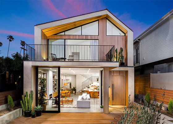 Casa modular de 2 andares pré-fabricada de aço leve com grandes janelas